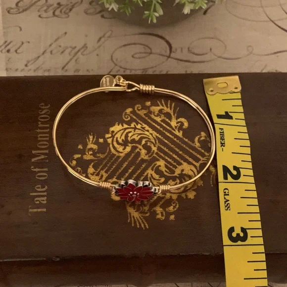 Luca + Danni Gold Bracelet with Poinsettia Flower - Picture 17 of 17